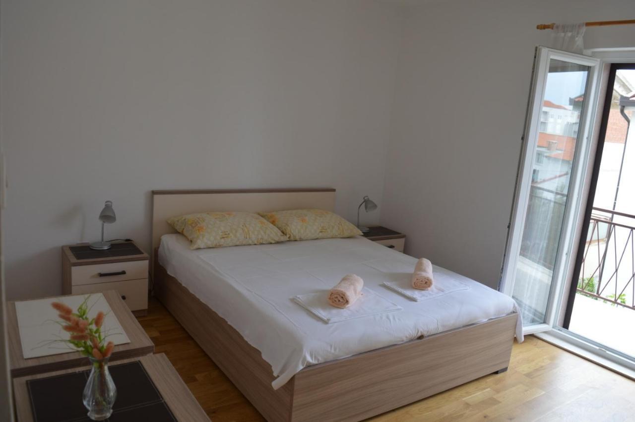 Dane Apartment *
