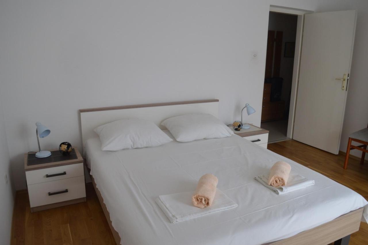 Dane Apartment Makarska