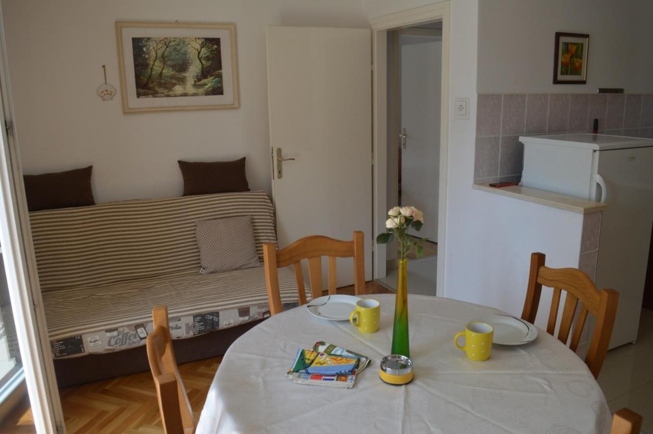Dane Apartment Makarska